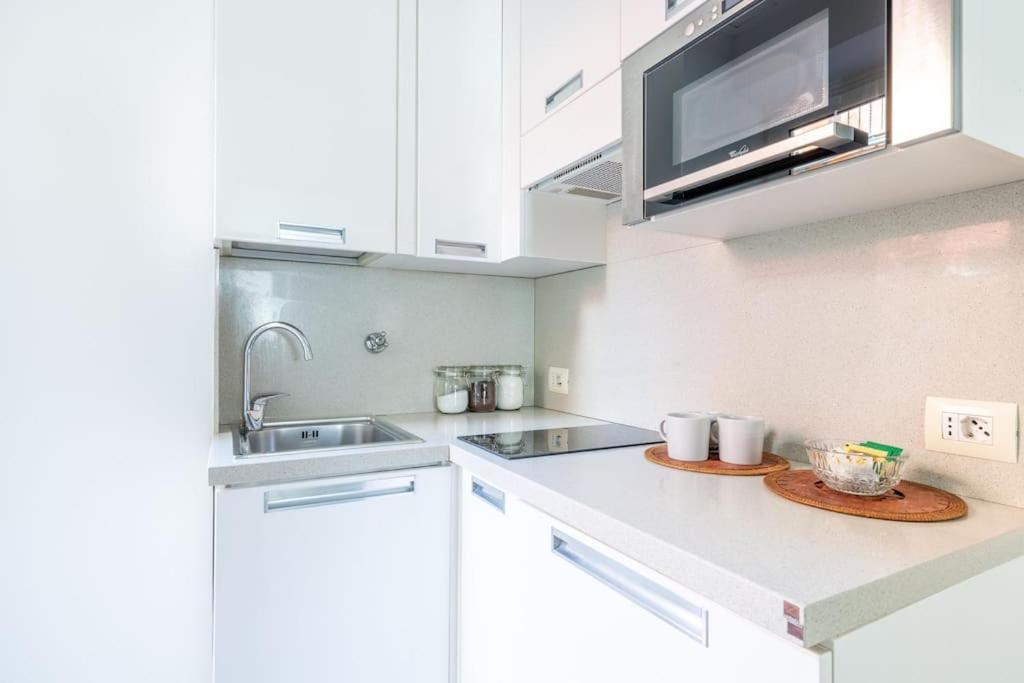 Hospitalityrome Monti Leonina With Terrace Apartment Bagian luar foto