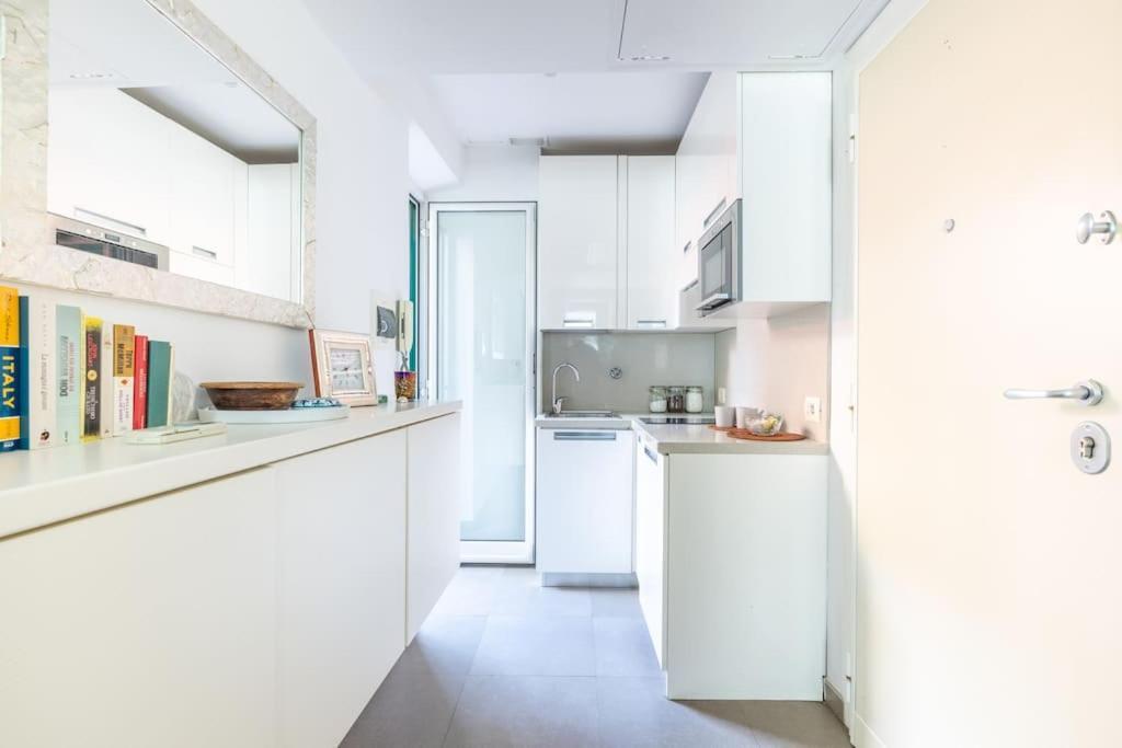 Hospitalityrome Monti Leonina With Terrace Apartment Bagian luar foto